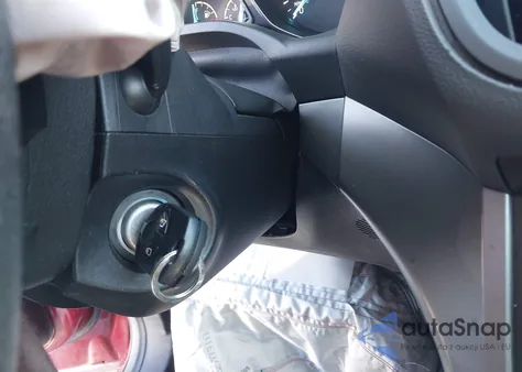 2018 Ford Escape Se из США, поврежденный, VIN 1FMCU0GD9JUC26702